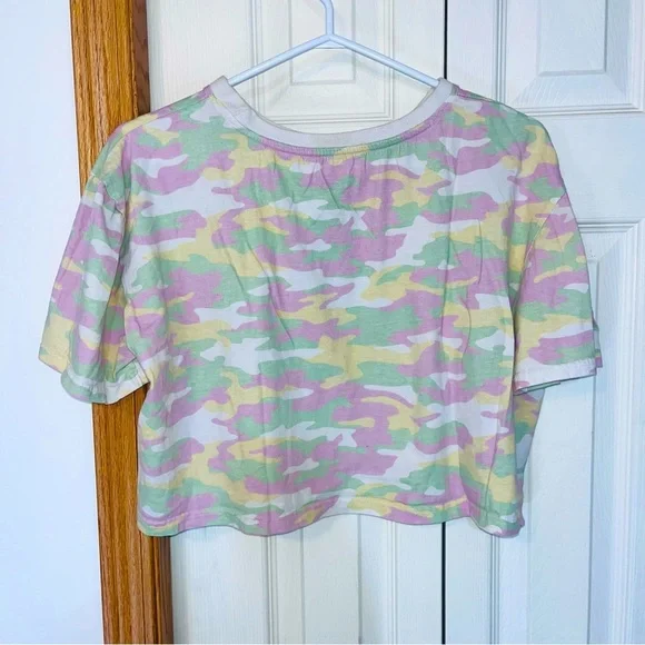 Crop Top - Picture 2 of 5